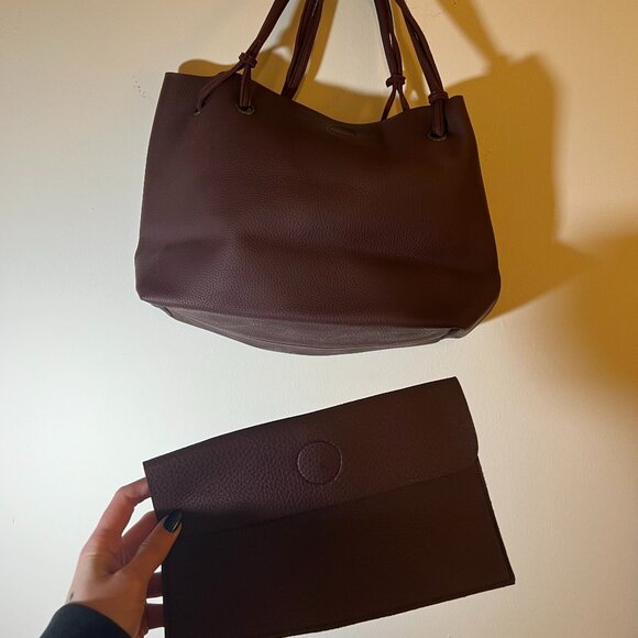 Faux Leather Burgundy Tote & Cosmetic Bag - Picture 2 of 4